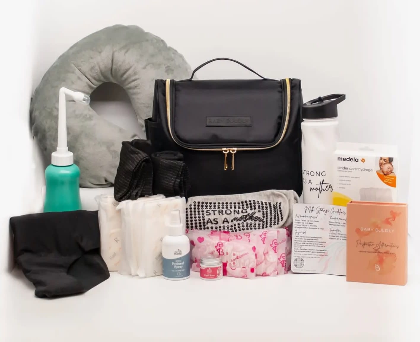 डिलीवरी के समय हॉस्पिटल ले जाने वाले बैग में क्या रखें ? Hospital Bag for  Labour & Delivery - YouTube