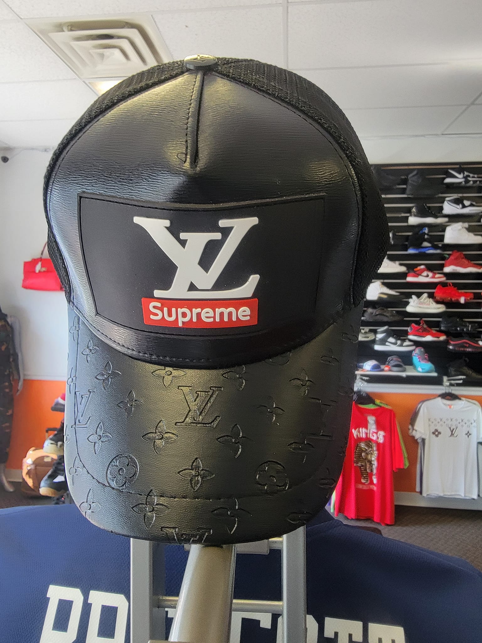 Supreme discount hat retail