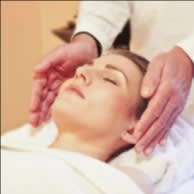 Terapia Reiki leves massagens