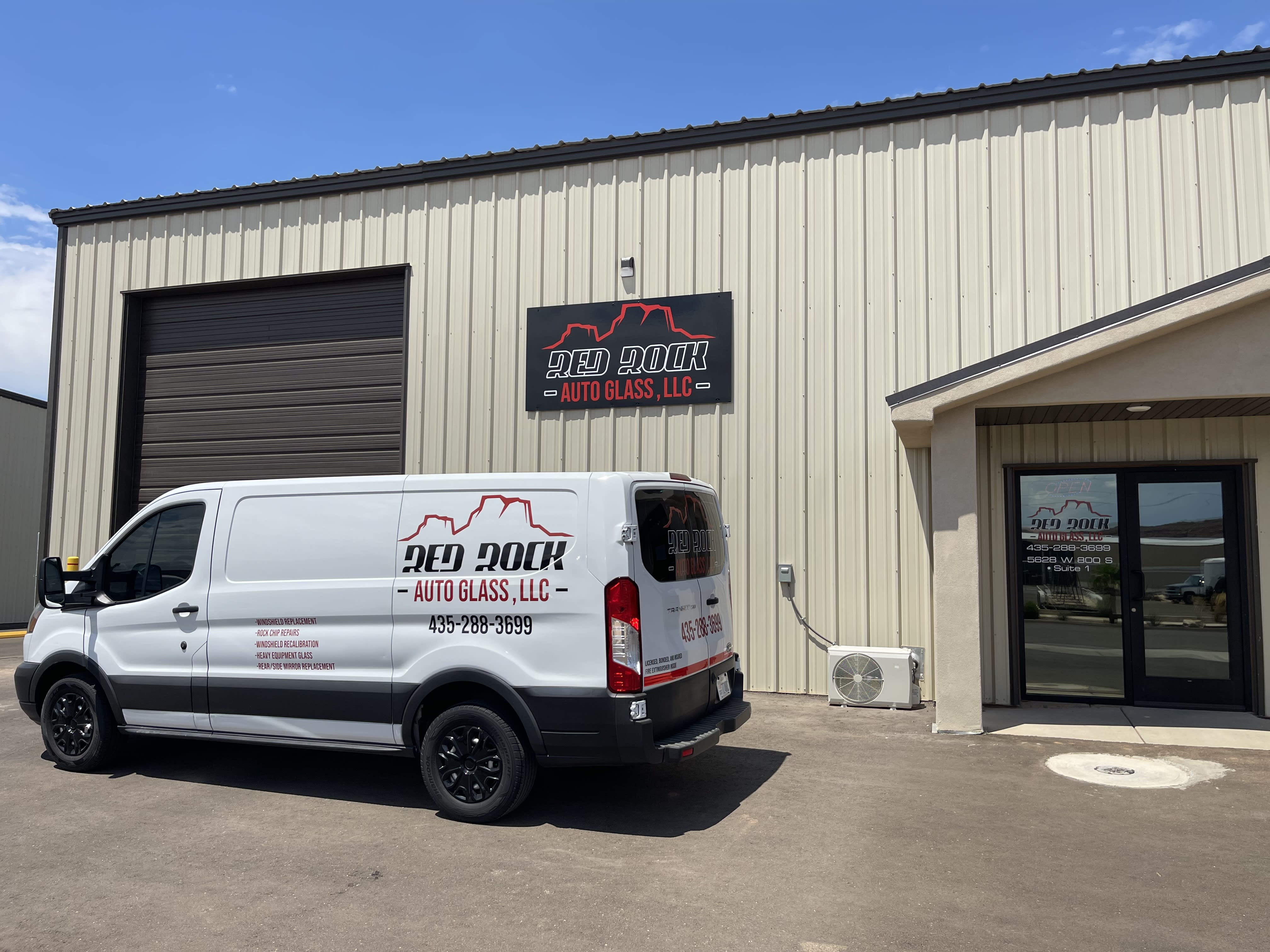 Red Rock Auto Glass, LLC. Auto Glass Service Hurricane