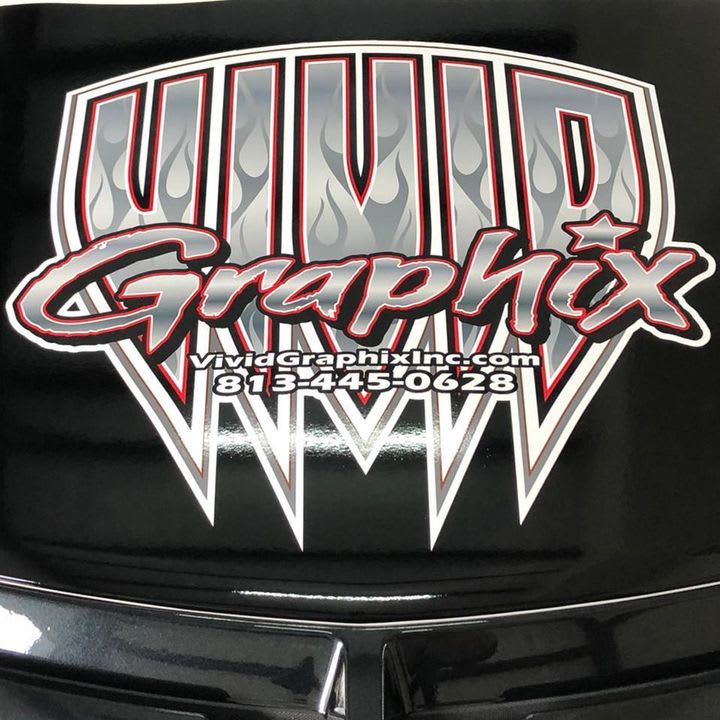 813 Graphics | Tampa Bay Wrap and Sign Shop