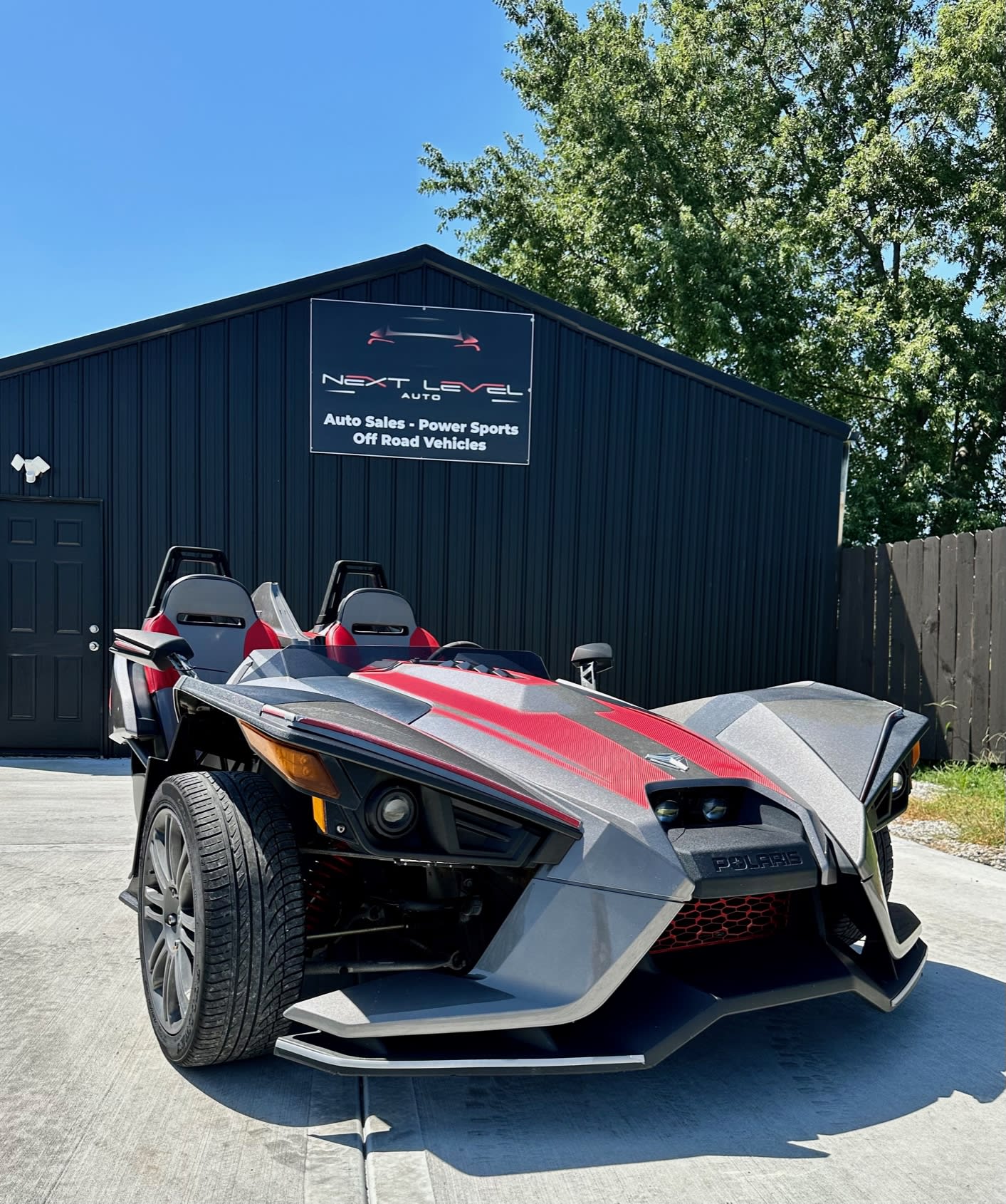 Polaris slingshot deals dealership