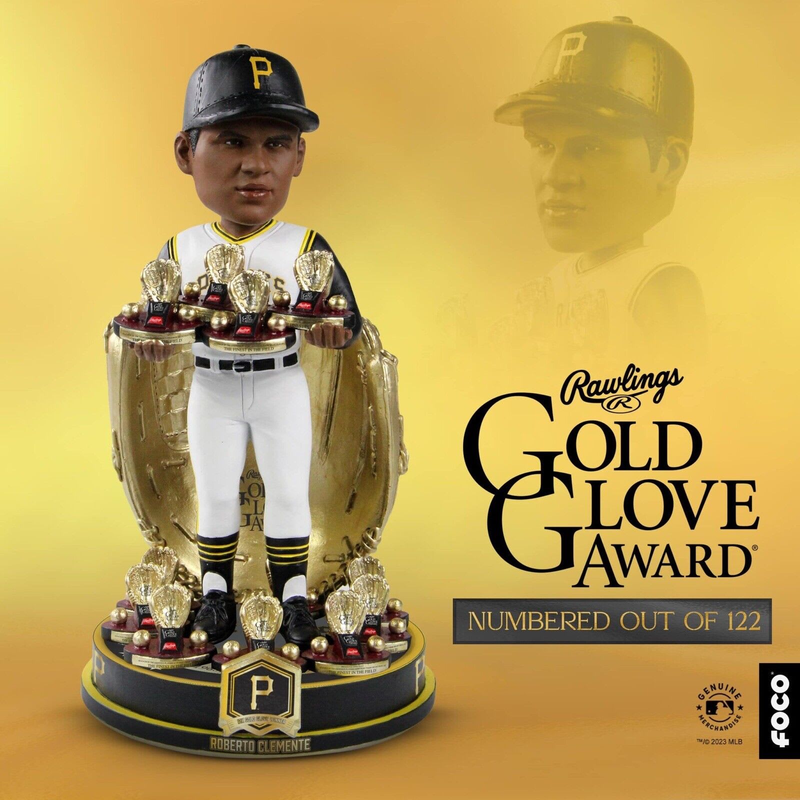 Roberto Clemente 12 Time Gold Glove Bobblehead Collectibles