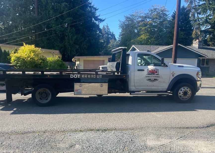 SabCo Towing, LLC | Towing & Roadside Assistance | Everett