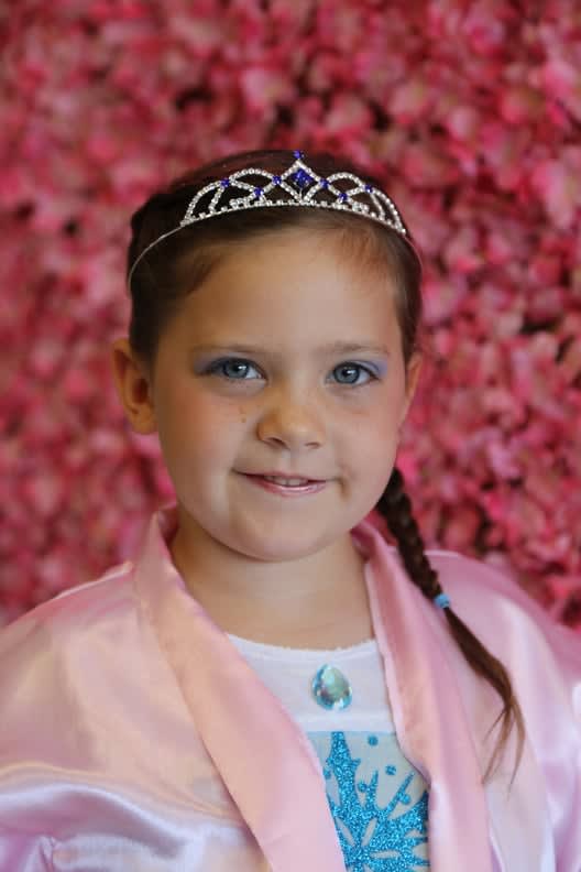 Deluxe Diva Package - Spa Packages - LaDee-Da Kids Spa NPR | Kids Hair ...