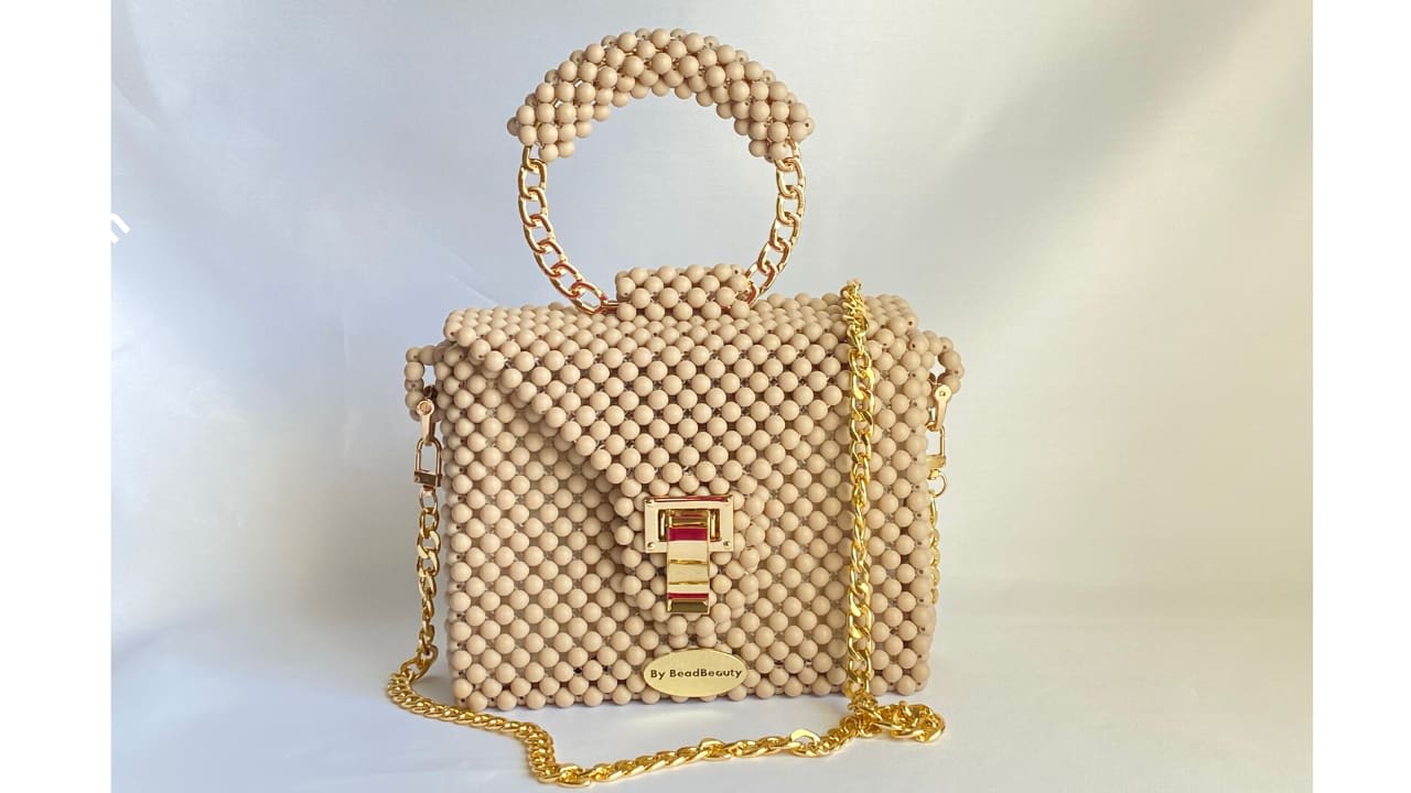 Vanilla handbags outlet