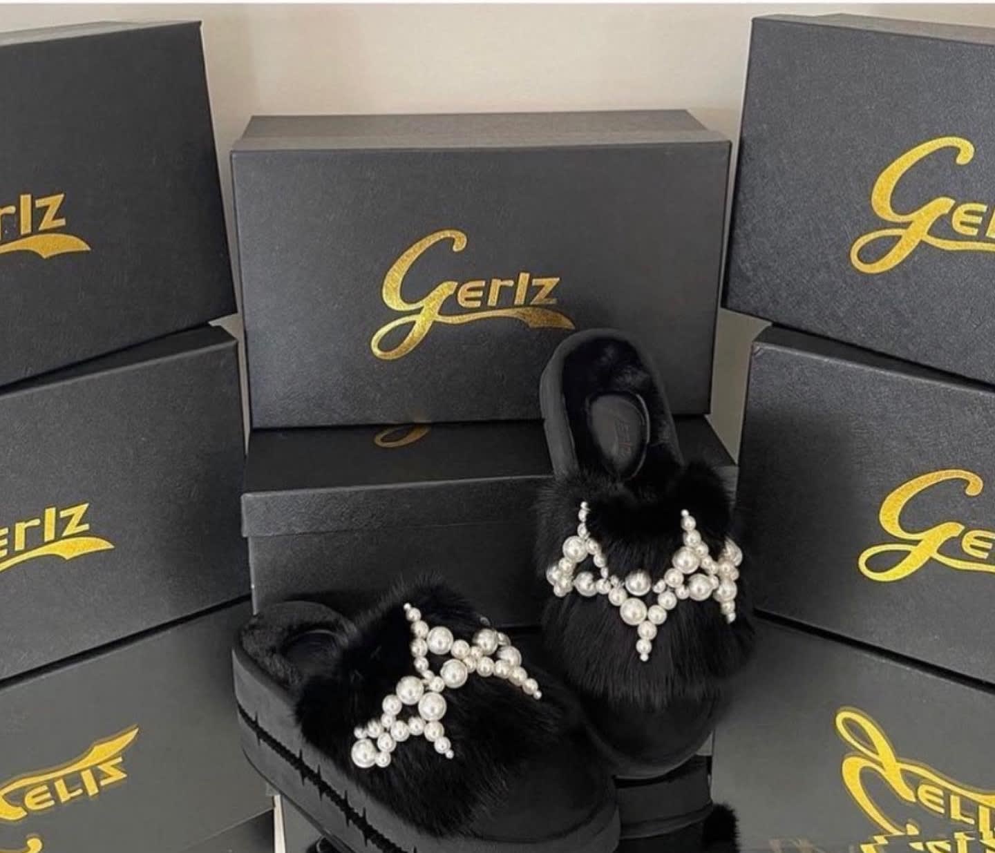 Adult Mink Pearl Scuffs - Adults Mink Pearl Scuffs - Gerlz Furs