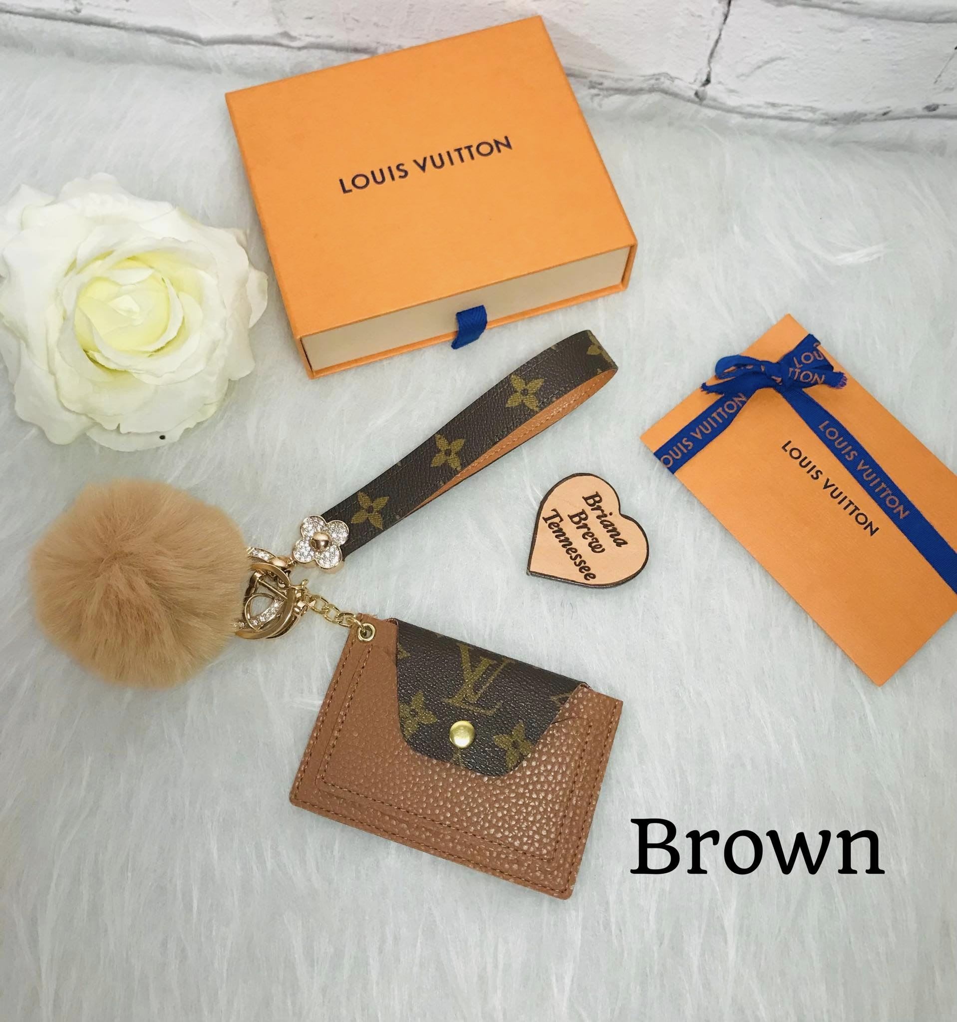 FUN MONEY CARD HOLDER KEYCHAIN – Brown Bag Etc