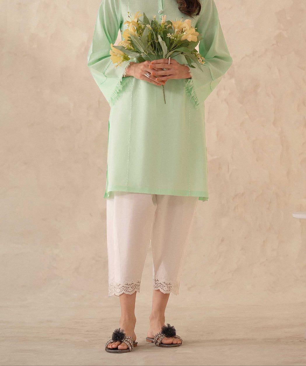 Kurta and clearance capri pants