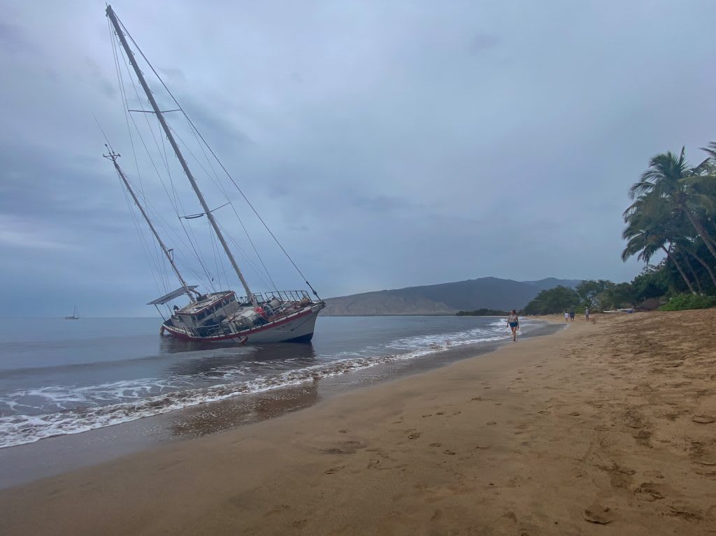Boats Running Aground in Maui
