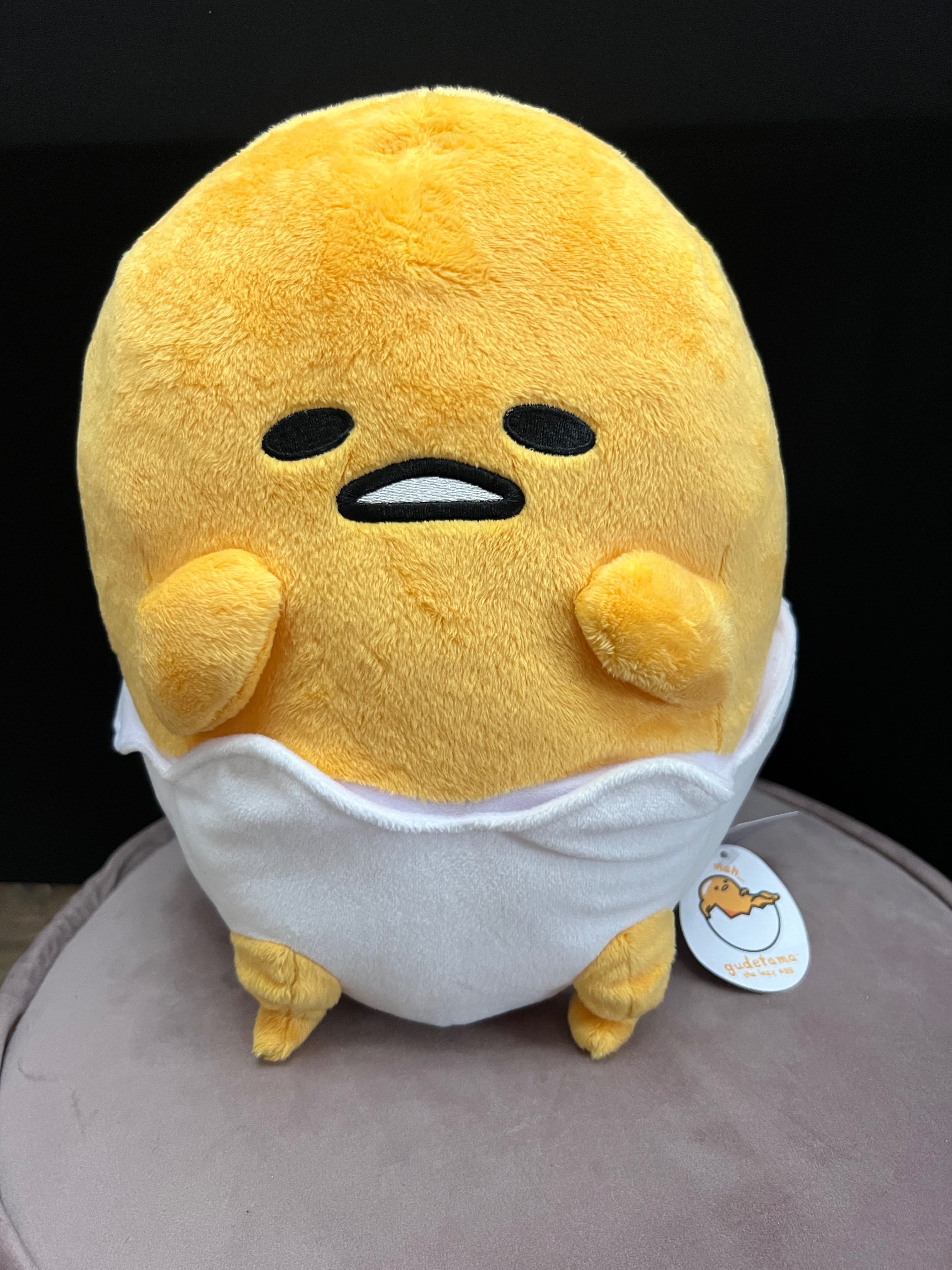 Big best sale gudetama plush