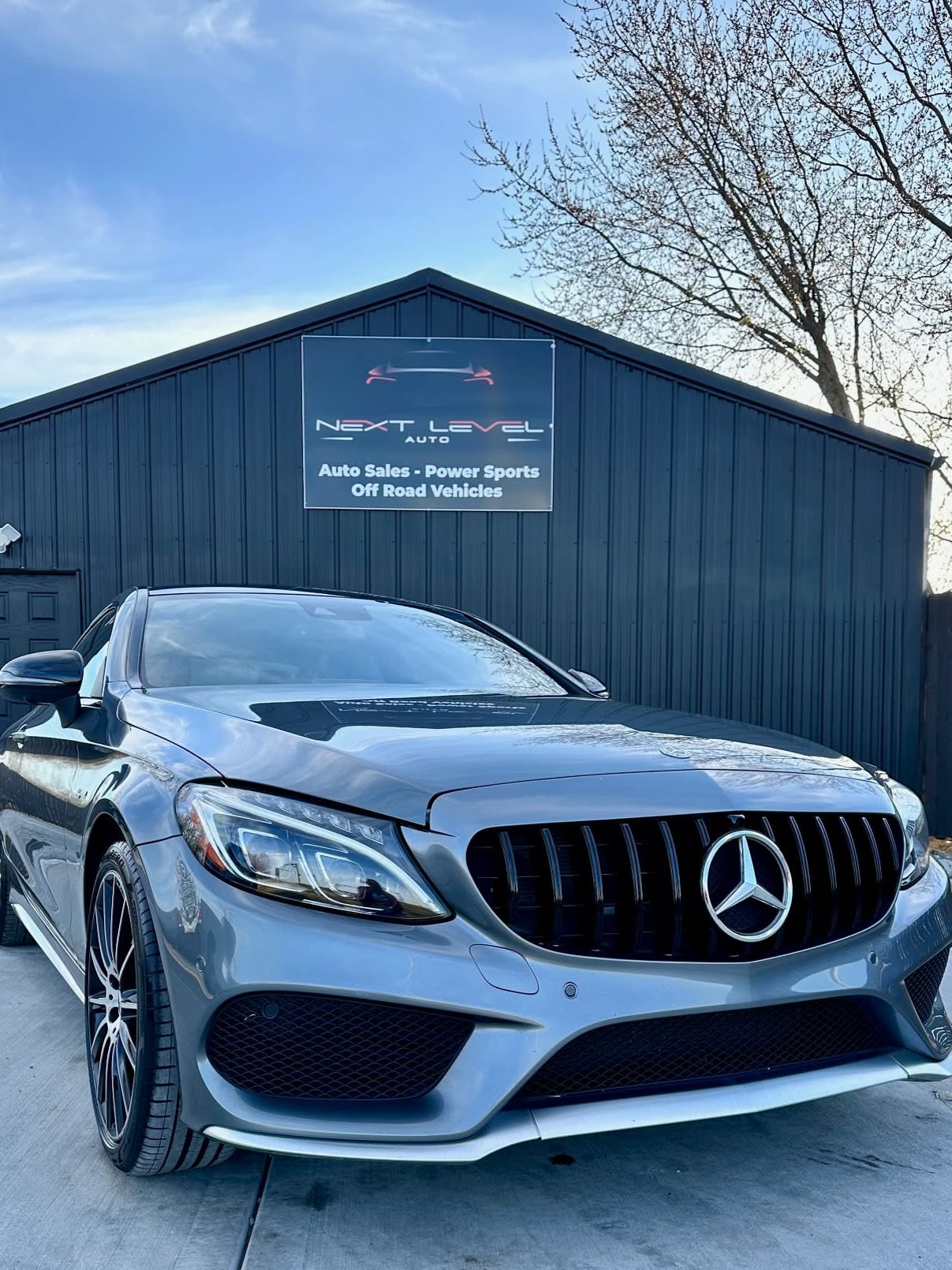 Next Level Auto Car Dealership in Leavenworth