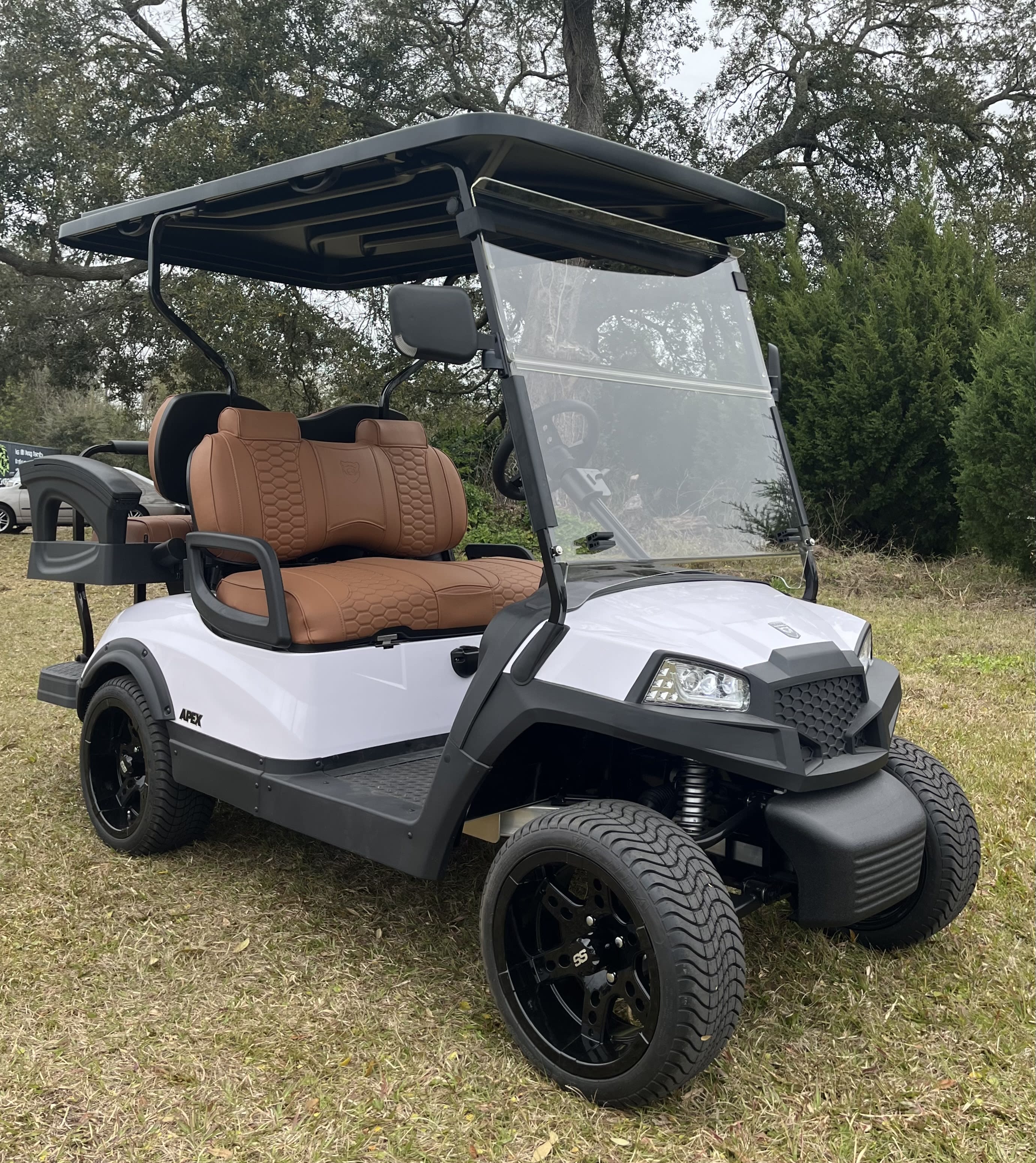 2024 Kodiak Apex White New 4 Seater Golf Carts Nextgen Carts Golf Cart Sales & Services