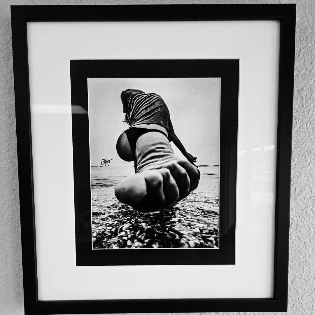 A Frame for Every Story - Framer's Point | Custom Frames | Port ...