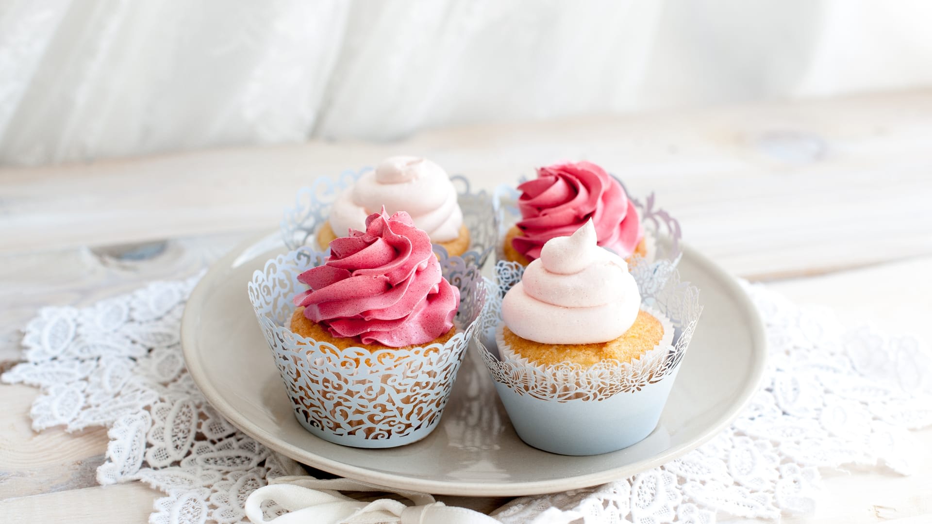 Dessert Kart Custom Cakes and Treats Kyle, Texas