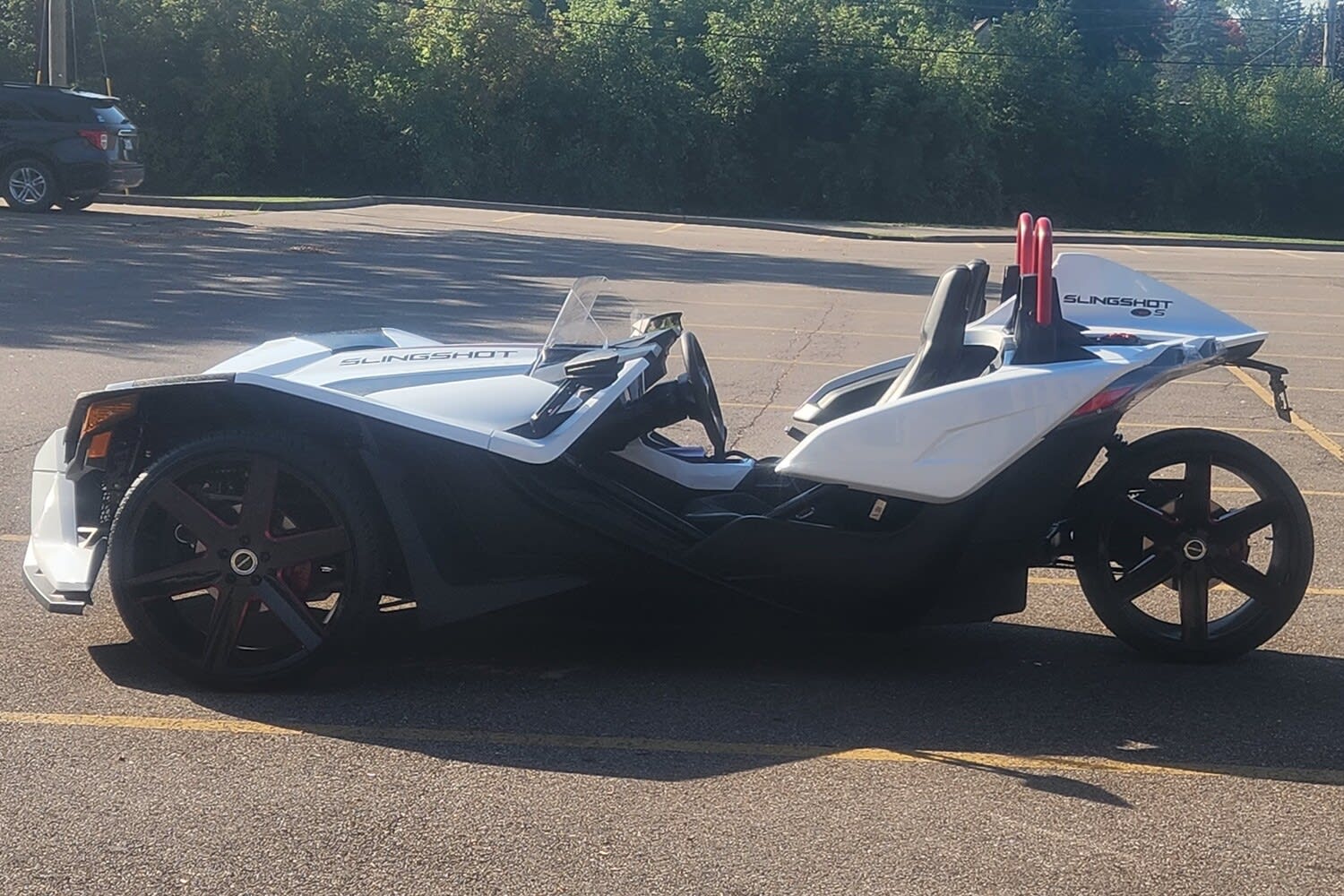 2021 Manual Polaris Slingshot Rental - Polaris Slingshot Rental Services