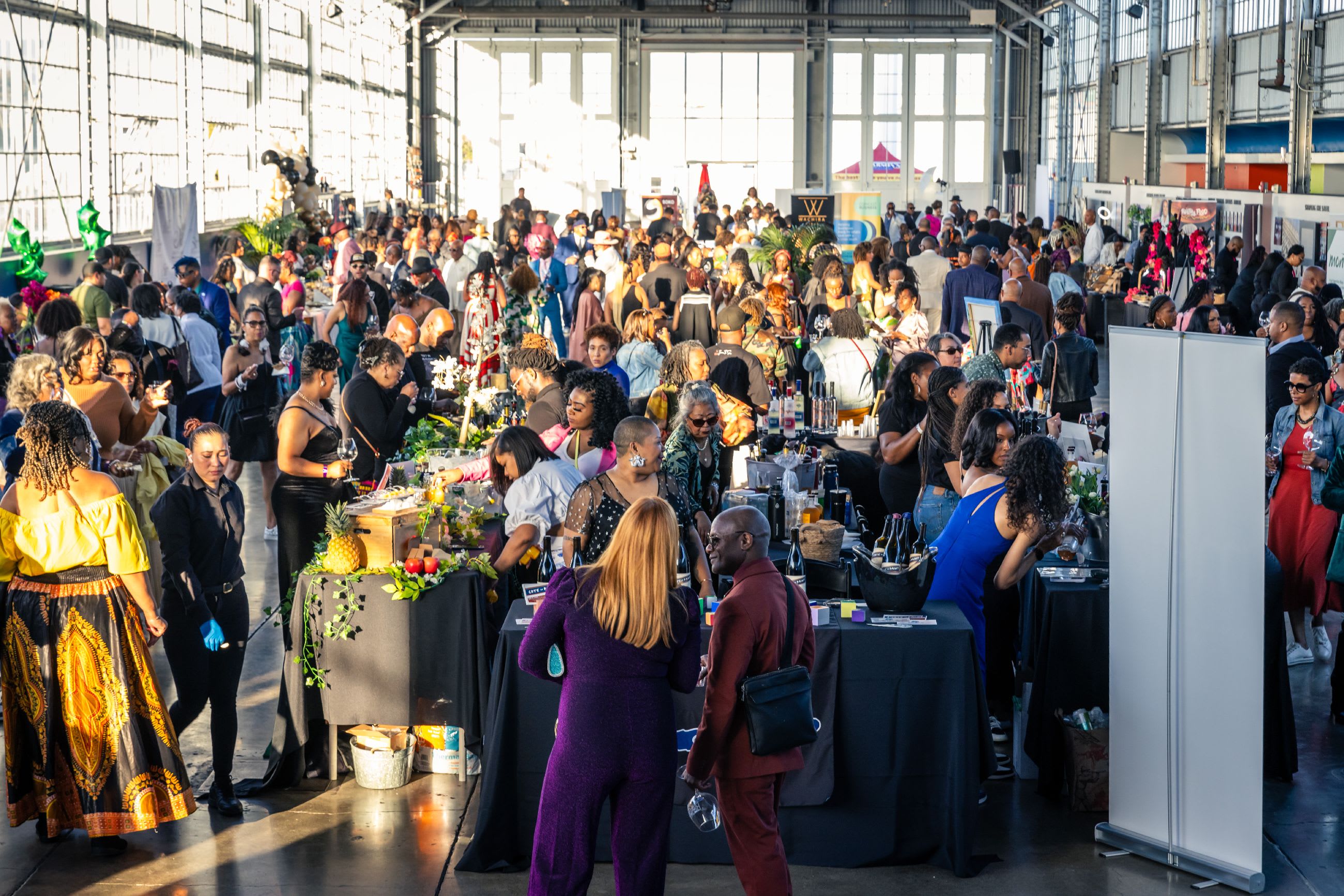 blackfoodwineexperience.com