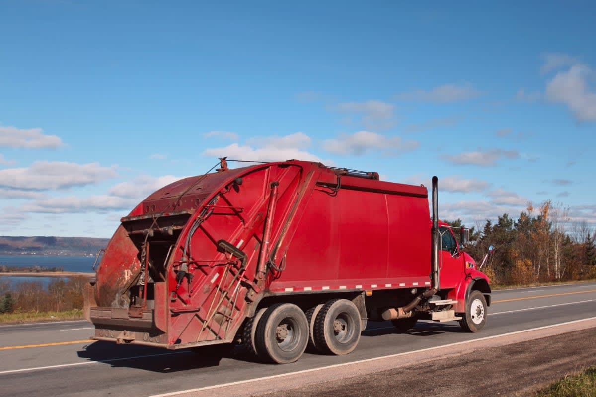 garbage-pickup-waste-management-and-sanitation-t-r-trucking-inc