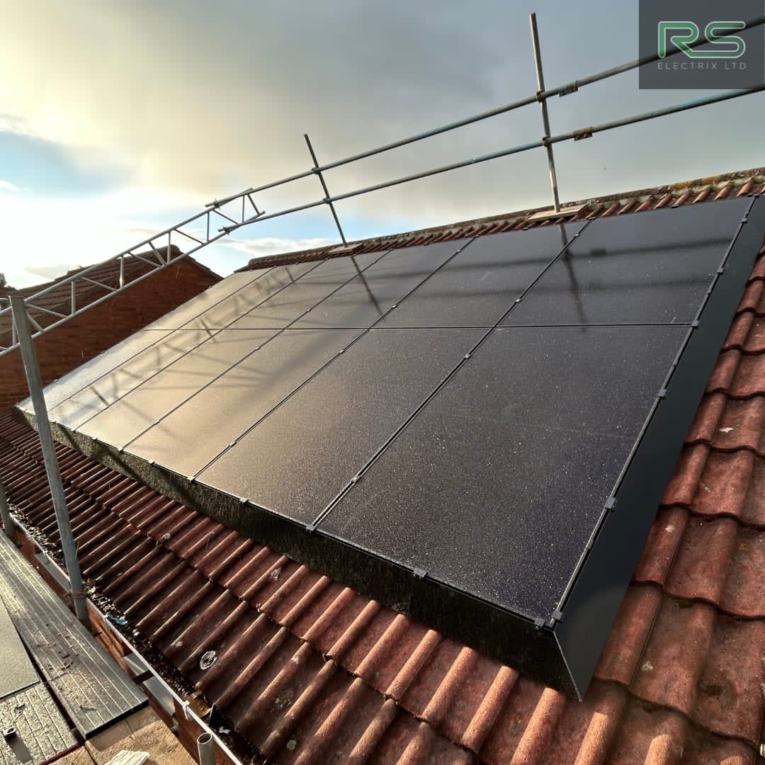 Solar panel installation completed by Renewable Specialists