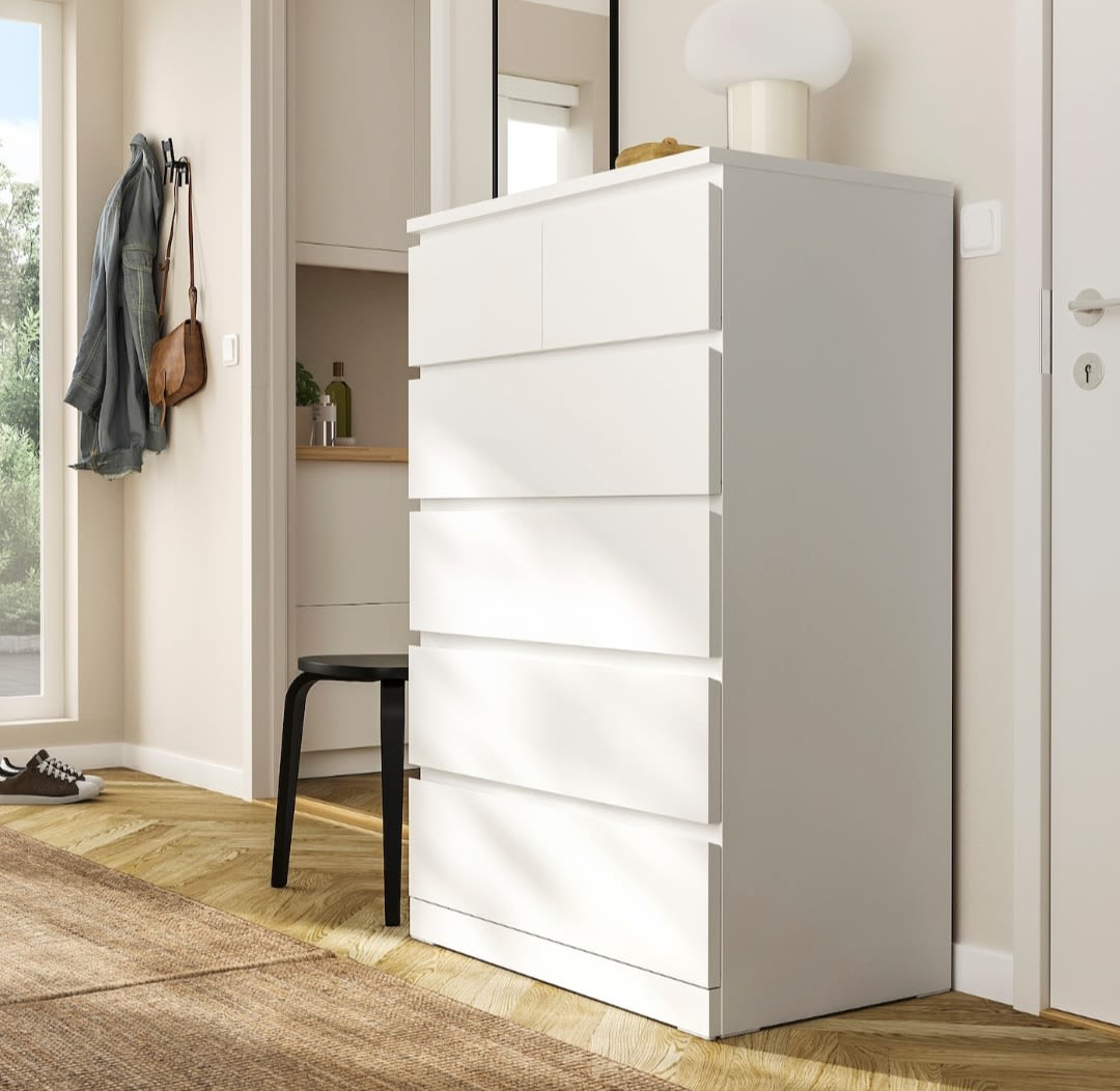 Malm 6 drawer chest Drawers Marvel Flat Pack Assembly Middlewich