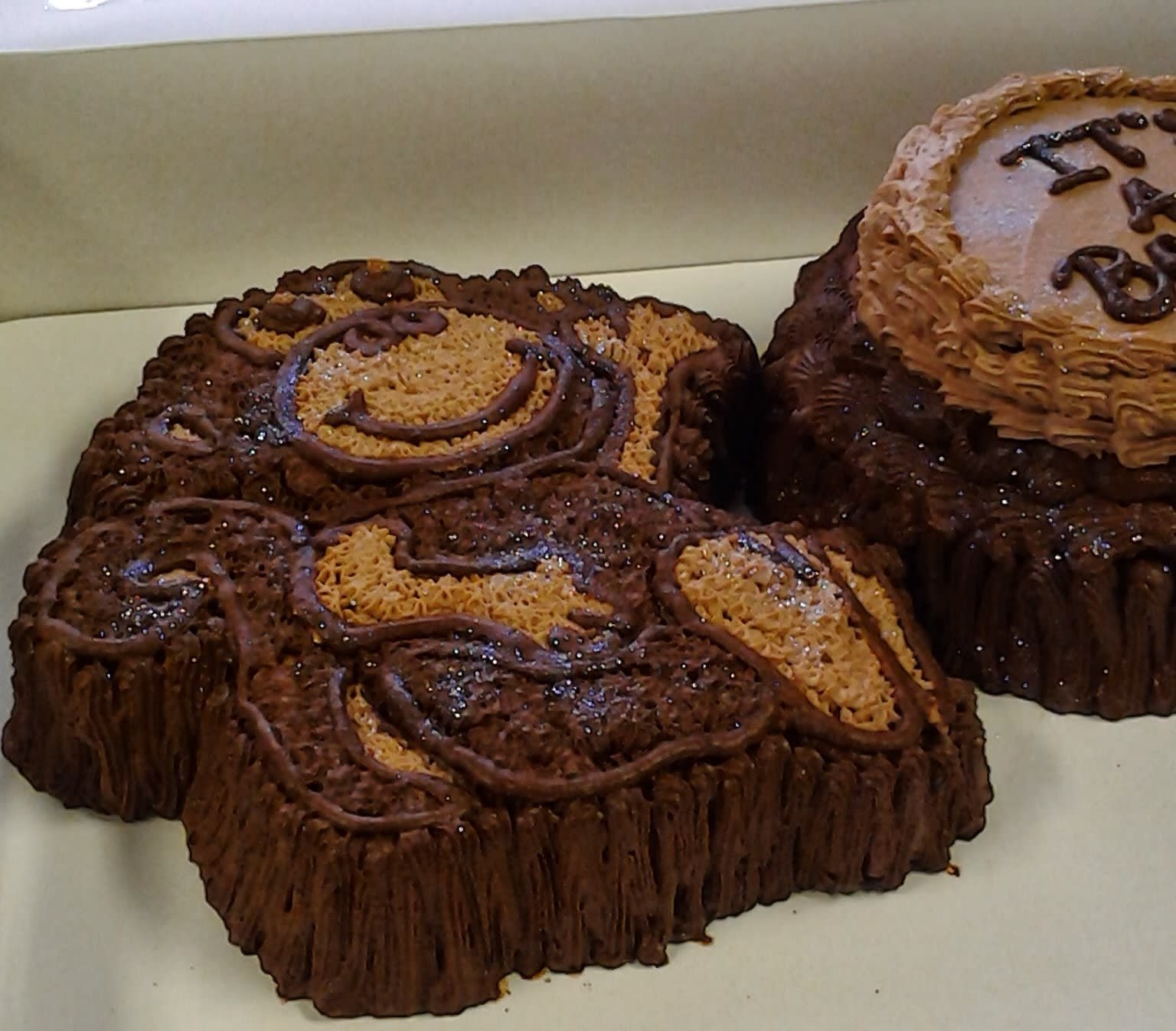 SugarCrazee Cakes and Treats