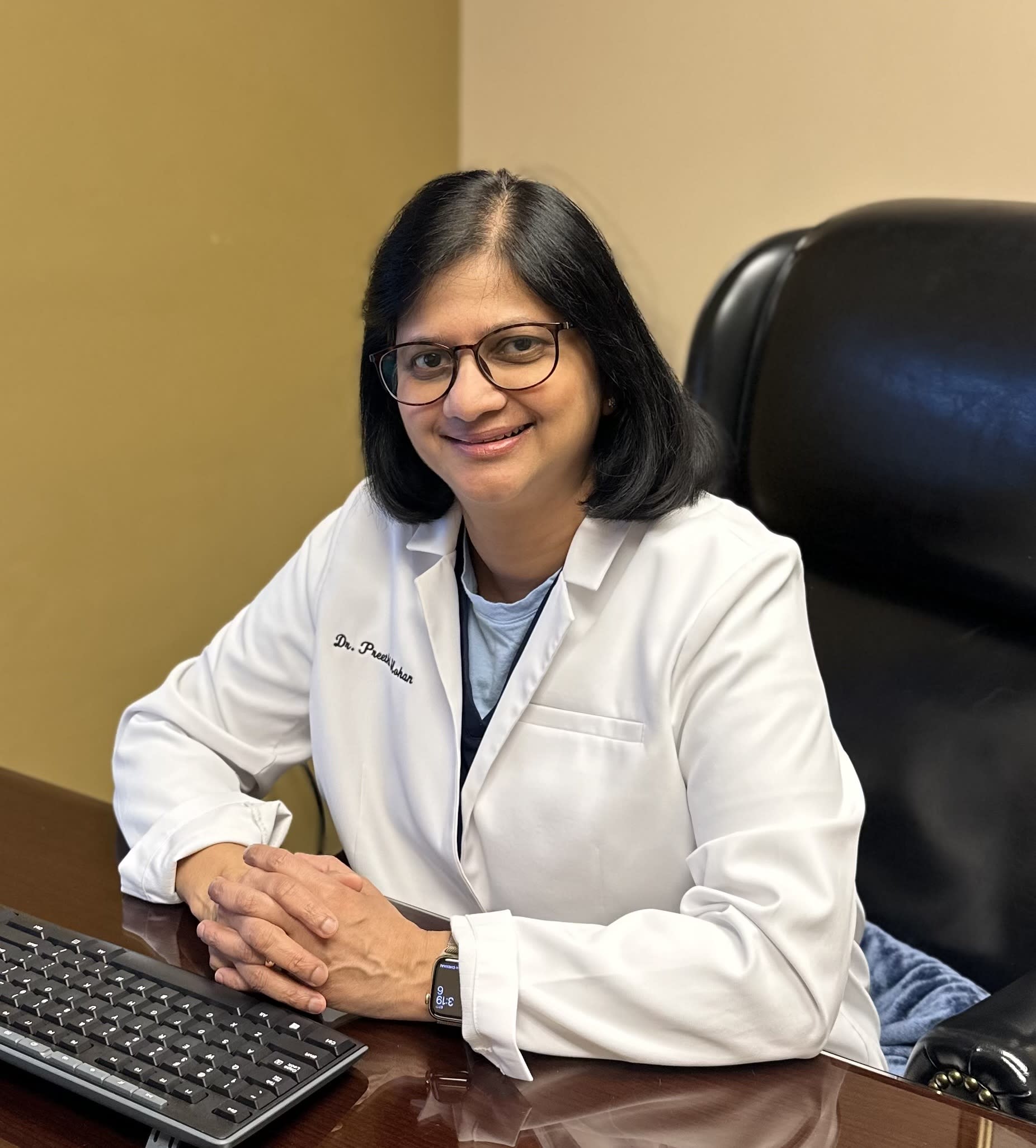Portrait of Dr Preethi Mohan