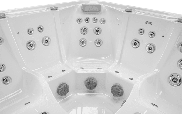 EQ570 Pro supporting photo