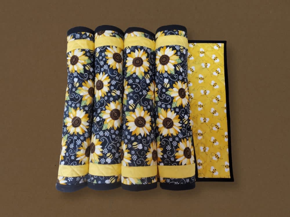 How to Incorporate Quilted Kitchen Items In Your Decor