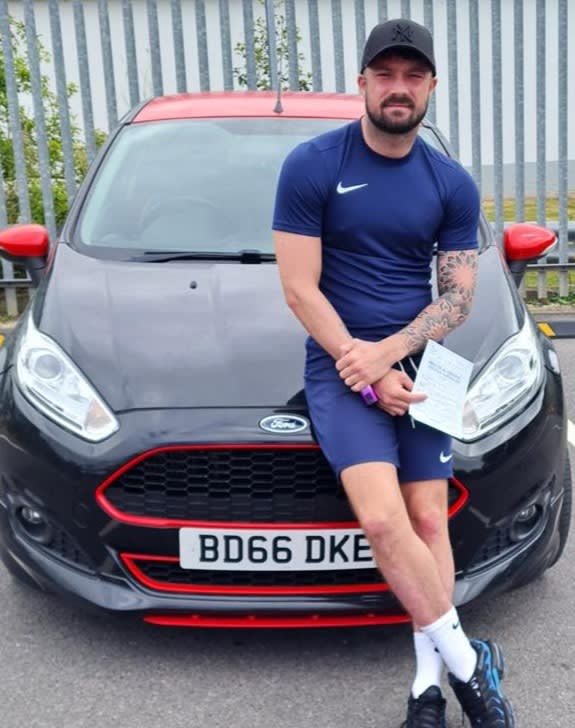 RobRedZ driving school