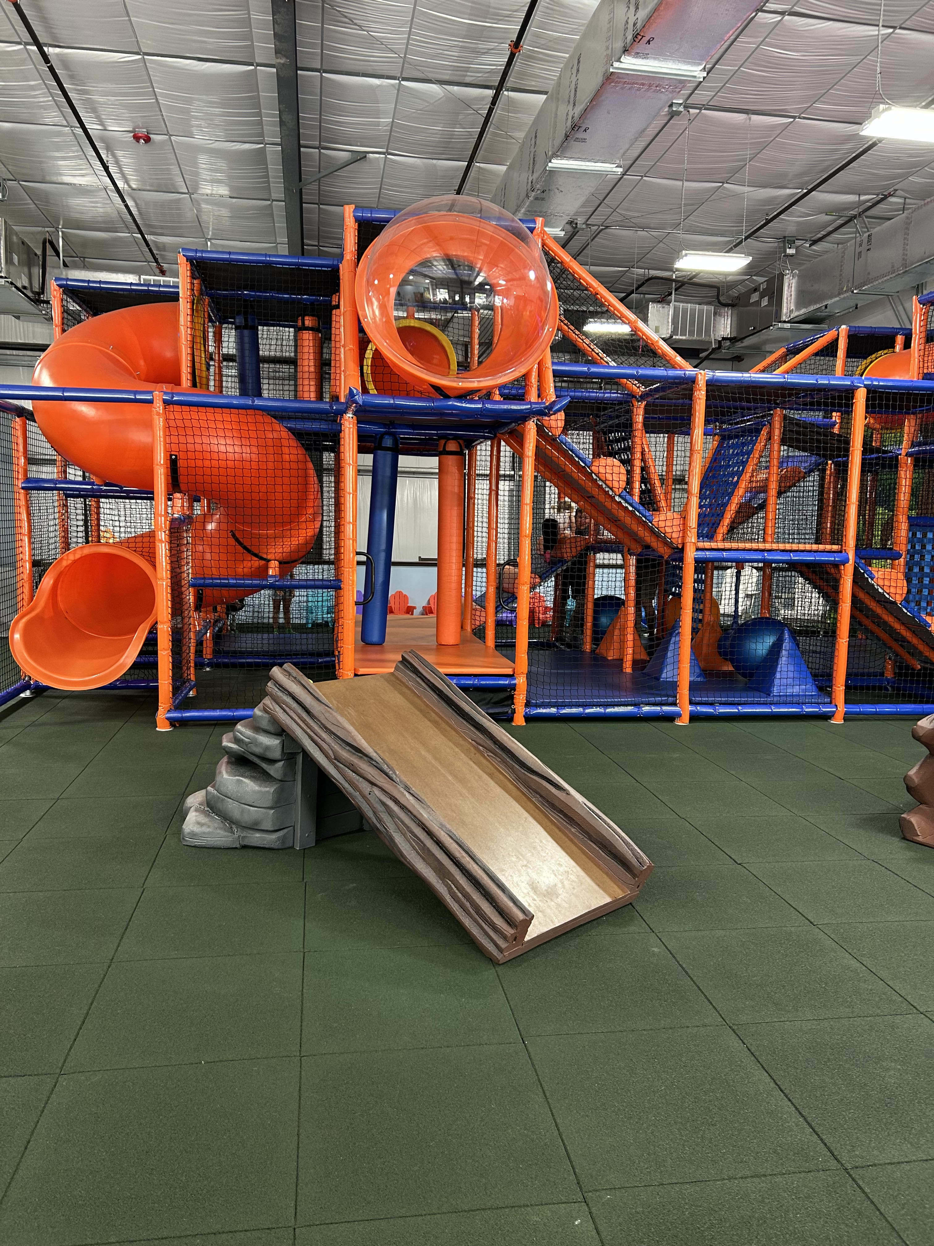 JJ Fox's Treehouse - Indoor Playground in Bradenton, FL
