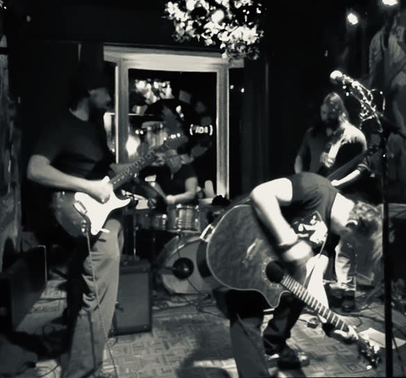 77 Apes / A Former Friend