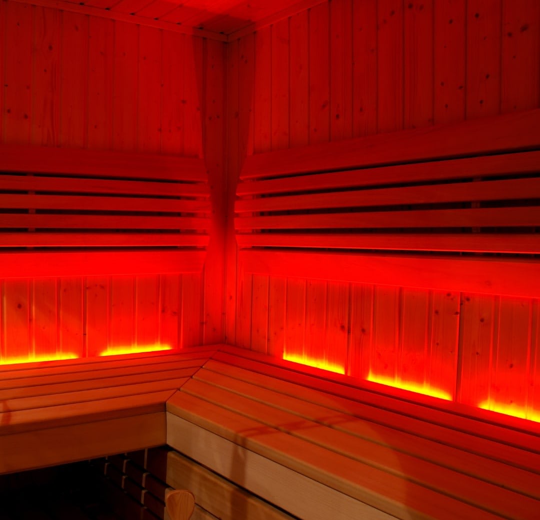 Infrared/Steam Sauna - Locker room - Services - Fitness Center in ...