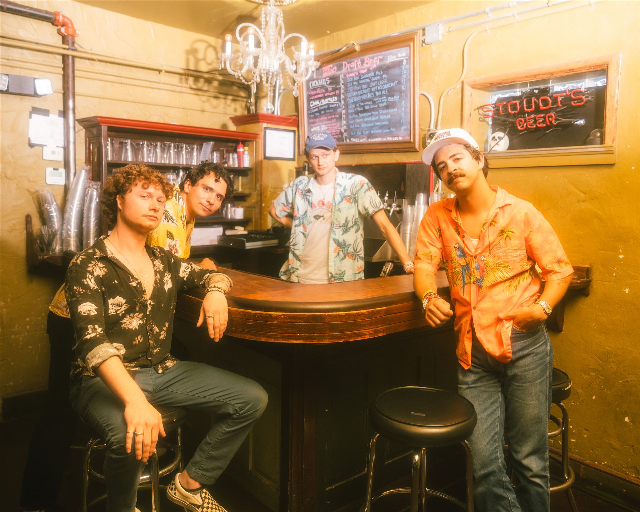 Local Honeymoon / Snowpiler / Truther / Arms Like Roses